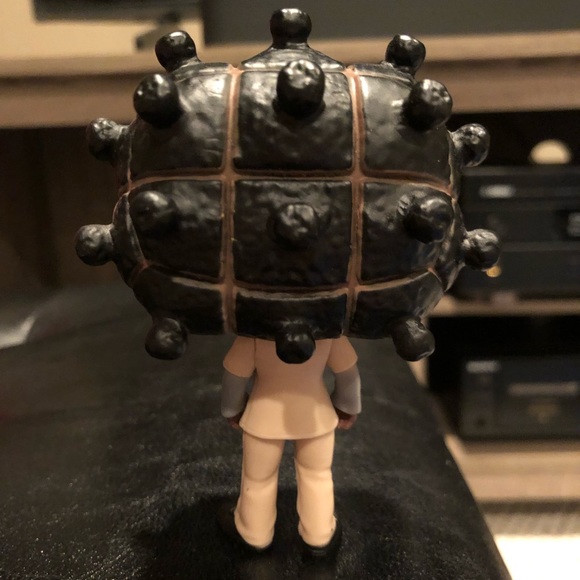 Funko Pop OITNB #248 Suzanne Warren *NO BOX - Picture 2 of 6